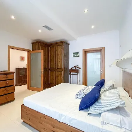 - Leisure & Live * Sliema